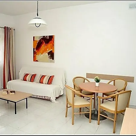 Lyss 1 Mellieħa
