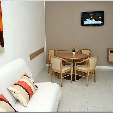 Lyss 1 * Mellieħa